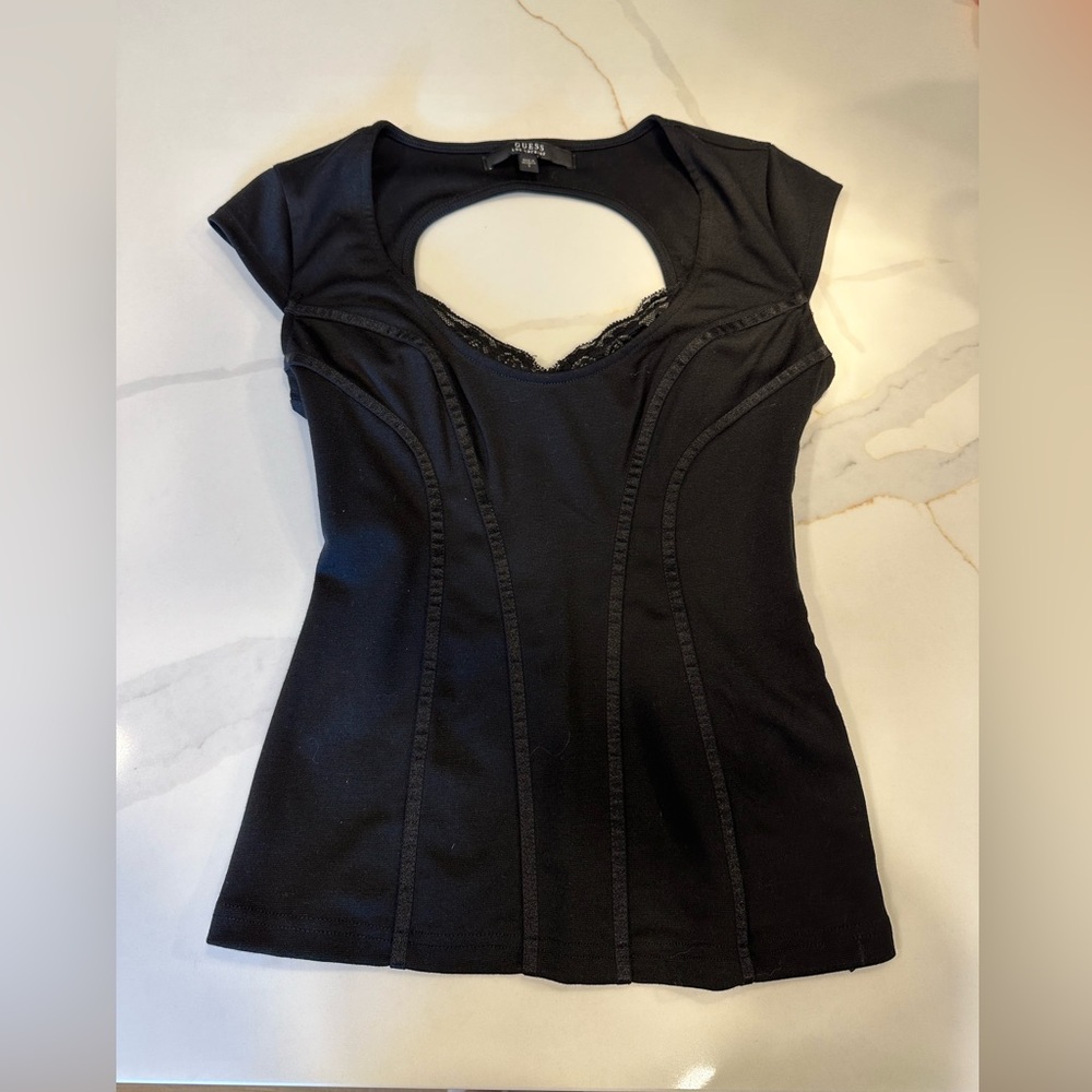 Guess Top